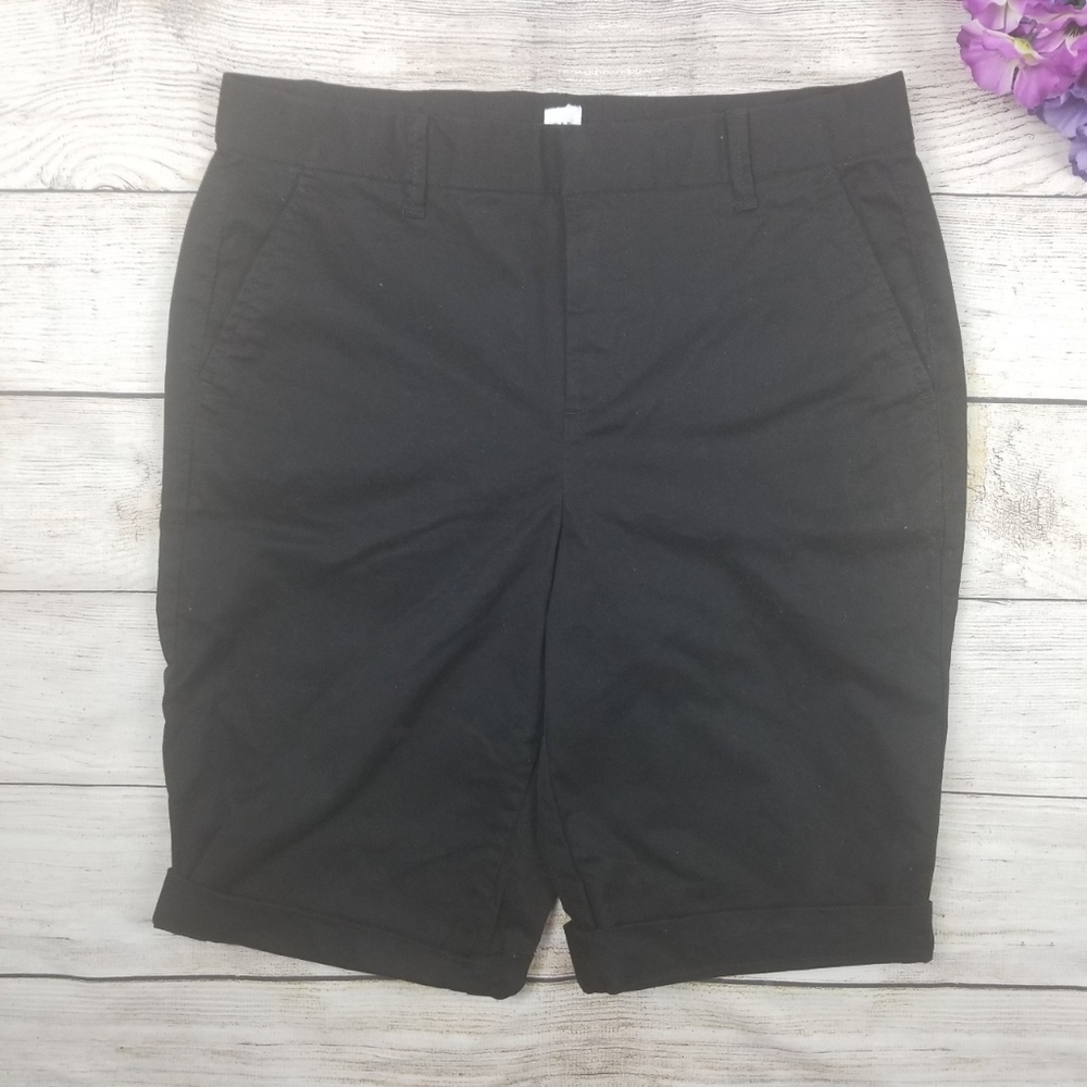 Cuffed Bermuda Shorts
